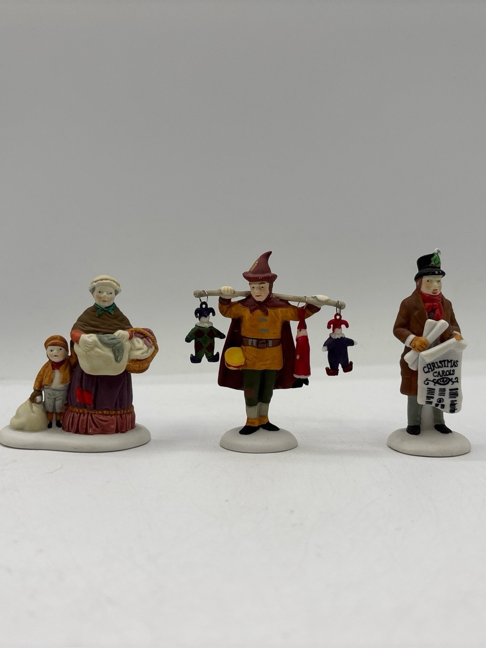 Department 56 1994 Vintage HVC Portobello Road Peddlers Set Of 3 5828-9 Retired